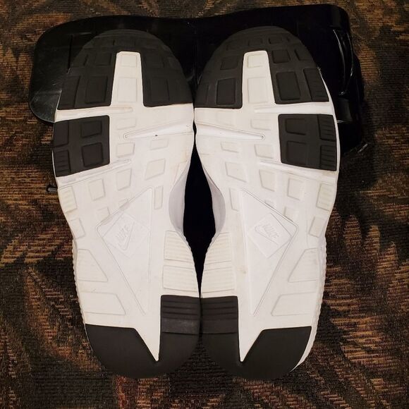 Nike Huarache Black Glitter Shoes - Picture 6 of 6